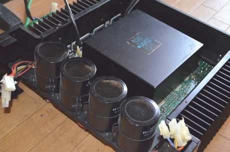 powerAmp_naibu.jpg
